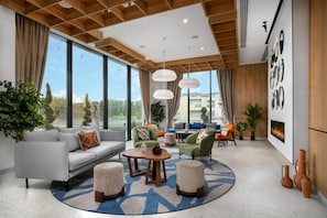 Lobby - Hilton Garden Inn Brasov (Brasov)
