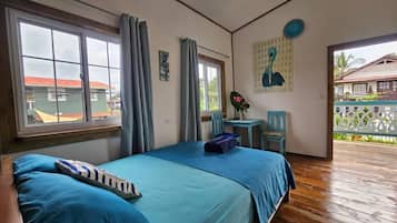 Iron/ironing board, free WiFi