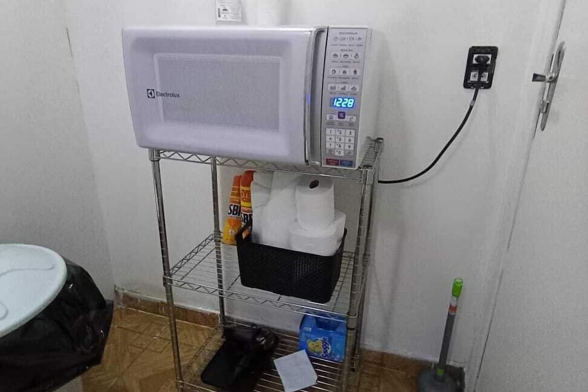 Economy Studio Suite | Free WiFi