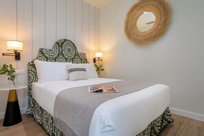 1 bedroom, iron/ironing board, WiFi, bed sheets - Charming apartment in Cádiz city centre. Patrocinio VII (Cadiz)