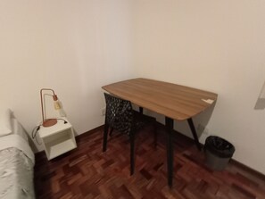 Economy Double Room | Dining - WeStay Budget-Unidade 3 (São Paulo)