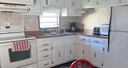 Charming 2-bedroom mobile home with Country Living in Wonderful Worland