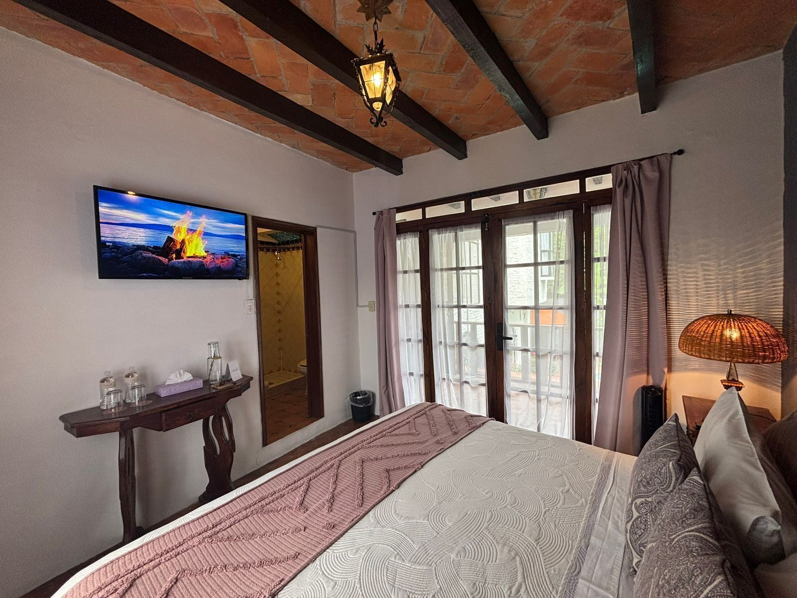 Kamar Comfort, pemandangan halaman