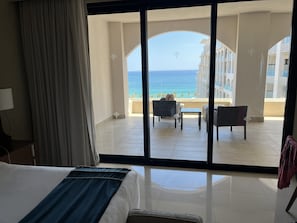 2 Schlafzimmer, Zimmersafe, Bügeleisen/Bügelbrett, WLAN