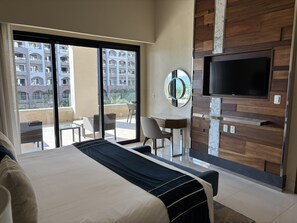 2 bedrooms, in-room safe, iron/ironing board, WiFi