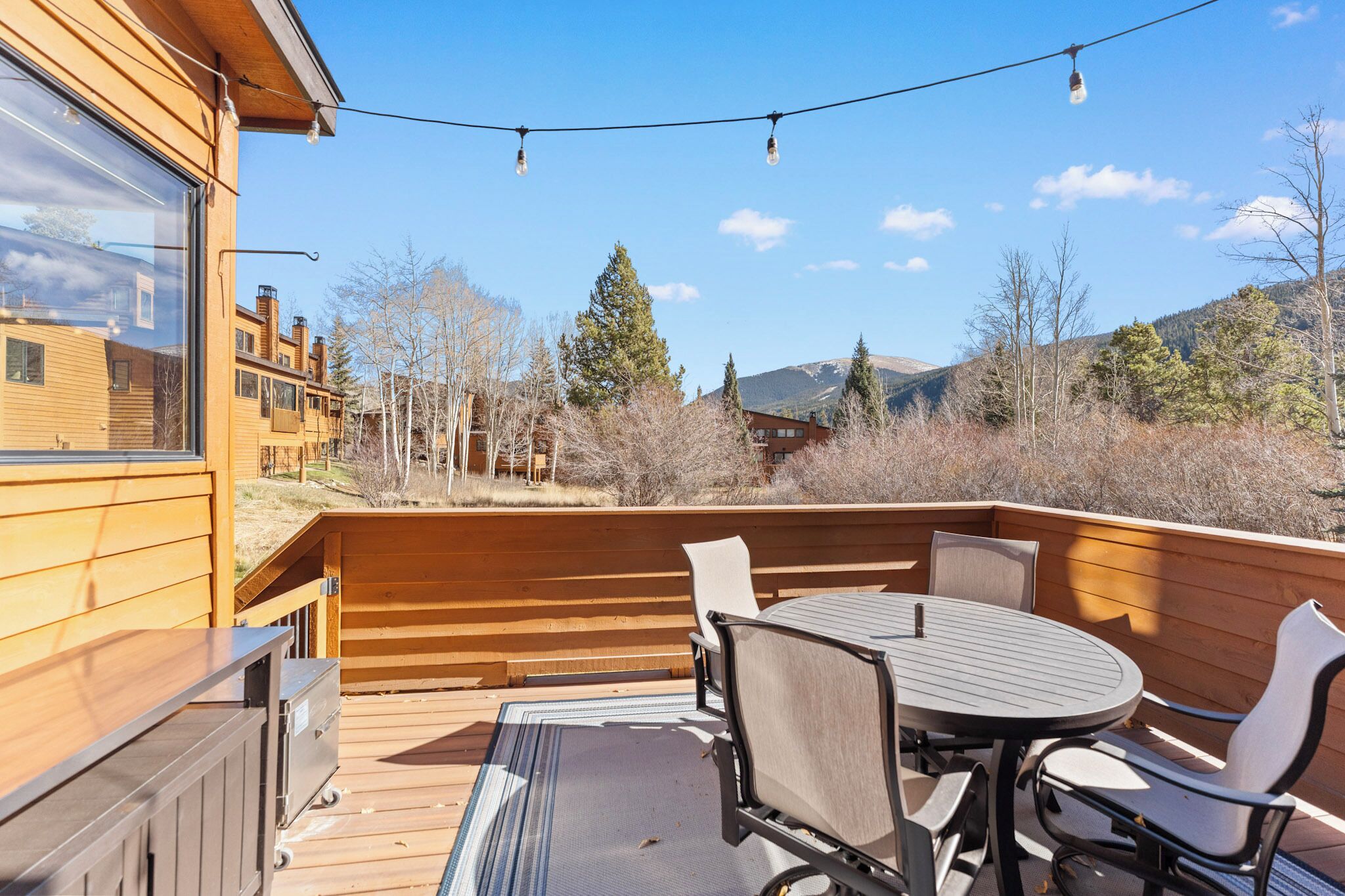 Studio (2 Bedrooms) | Exterior