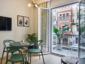 Superior Apartment Suite, Sea View | 露台