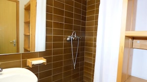 Bathroom - 3-room Apartment Located in Meribel Altiport at the Foot of the ski Slopes and Close to the Golf Course (Les Allues)