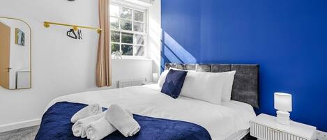 3 chambres, accĂšs Internet, draps fournis