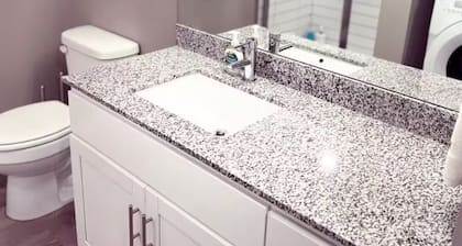 Chic Studio apartment with fitness room in amazing Birmingham