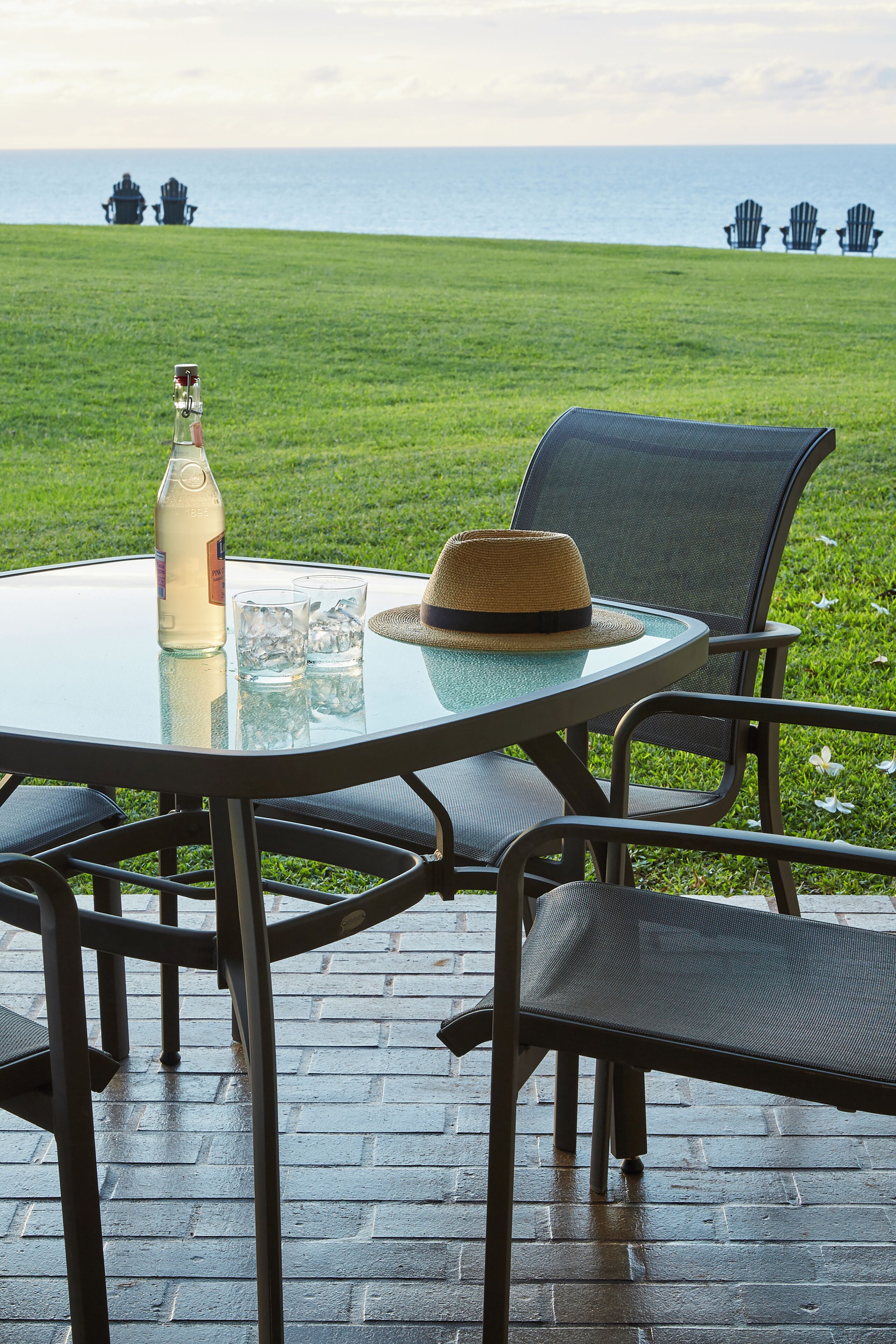 Suite Familiale, 1 très grand lit et 1 canapé-lit, non-fumeurs, patio | Terrasse/Patio