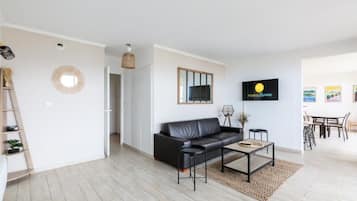 Apartment | Living area