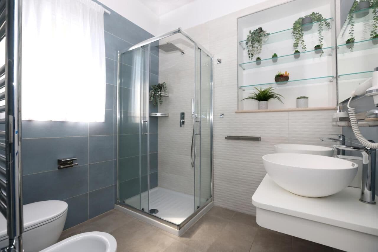 Deluxe Villa, Balcony, Sea View | Bathroom