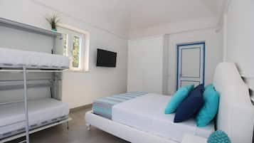 Vila Deluks, balkon, pemandangan laut | Setrika/meja setrika dan Wi-Fi gratis