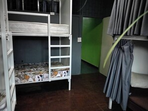 Phòng tập thể, 2 phòng ngủ, hút thuốc, ban công | 1 phòng ngủ 