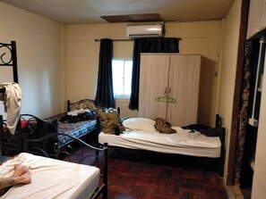 Gemeinsamer Schlafsaal, 2 Schlafzimmer, Raucher, Balkon