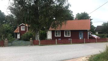 House | Exterior