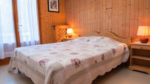 Room - 3 Rooms for 6 People (Le Grand-Bornand)
