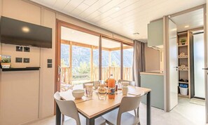 Dining - Chalet in Aussois With Stunning Views (Aussois)