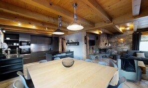 Interior - 6 Rooms for 11 People (Le Grand-Bornand)