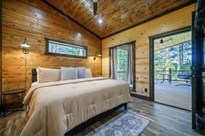 Iron/ironing board, free WiFi, bed sheets - Broken Bow Luxury Cabin | Hot Tub | Game Room (Broken Bow)
