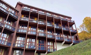 Exterior - Duplex for 6 People in Arc 1800 in the Village of Charmettoger, Ski-in Ski-out (Bourg-Saint-Maurice)