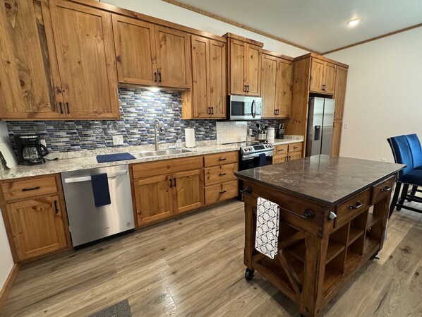 Microwave, oven, stovetop, dishwasher