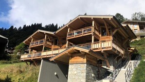 Unclassified image, 2 of 3, button - Exceptional Duplex Apartment, Beautiful Exposure, Quiet Location (Les Gets)