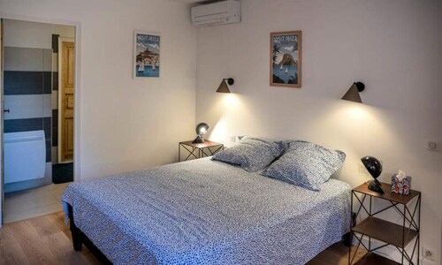 Houses & Villas for 10 People