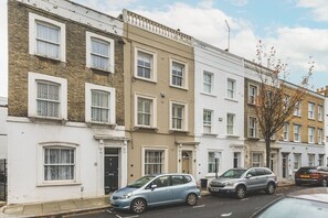 Exterior - Stylish Chelsea Escape with Charm (London)