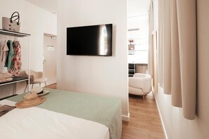 In-room safe, laptop workspace, blackout drapes, soundproofing