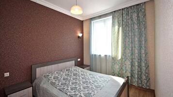 アイロン / アイロン台、WiFi、ベッドシーツ