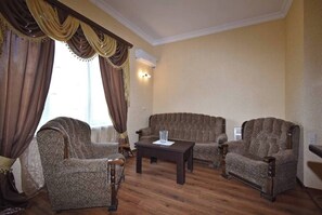 Living area - 21 Apartment in yerevan 02 (Yerevan)