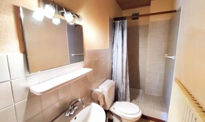 Bathroom - 3 Rooms for 5 People (Le Grand-Bornand)