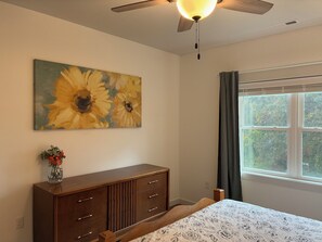 アイロン / アイロン台、WiFi、ベッドシーツ