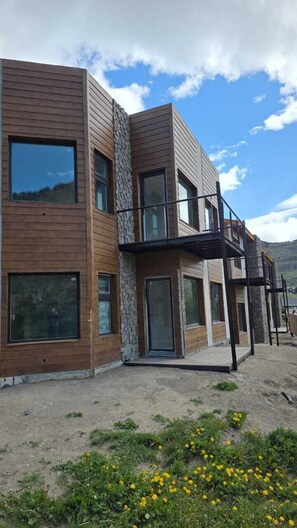 Front of property - Panorama Aparts Chalten (El Chalten)
