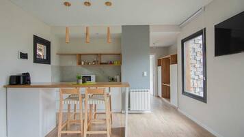 Apartamento Deluxe, vistas a la montaña | Zona de estar