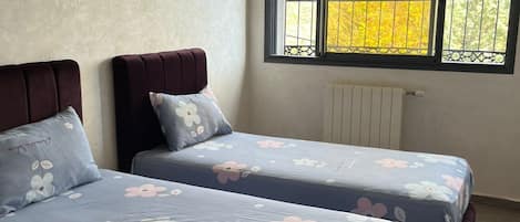 2 Schlafzimmer, Internetzugang, BettwÀsche