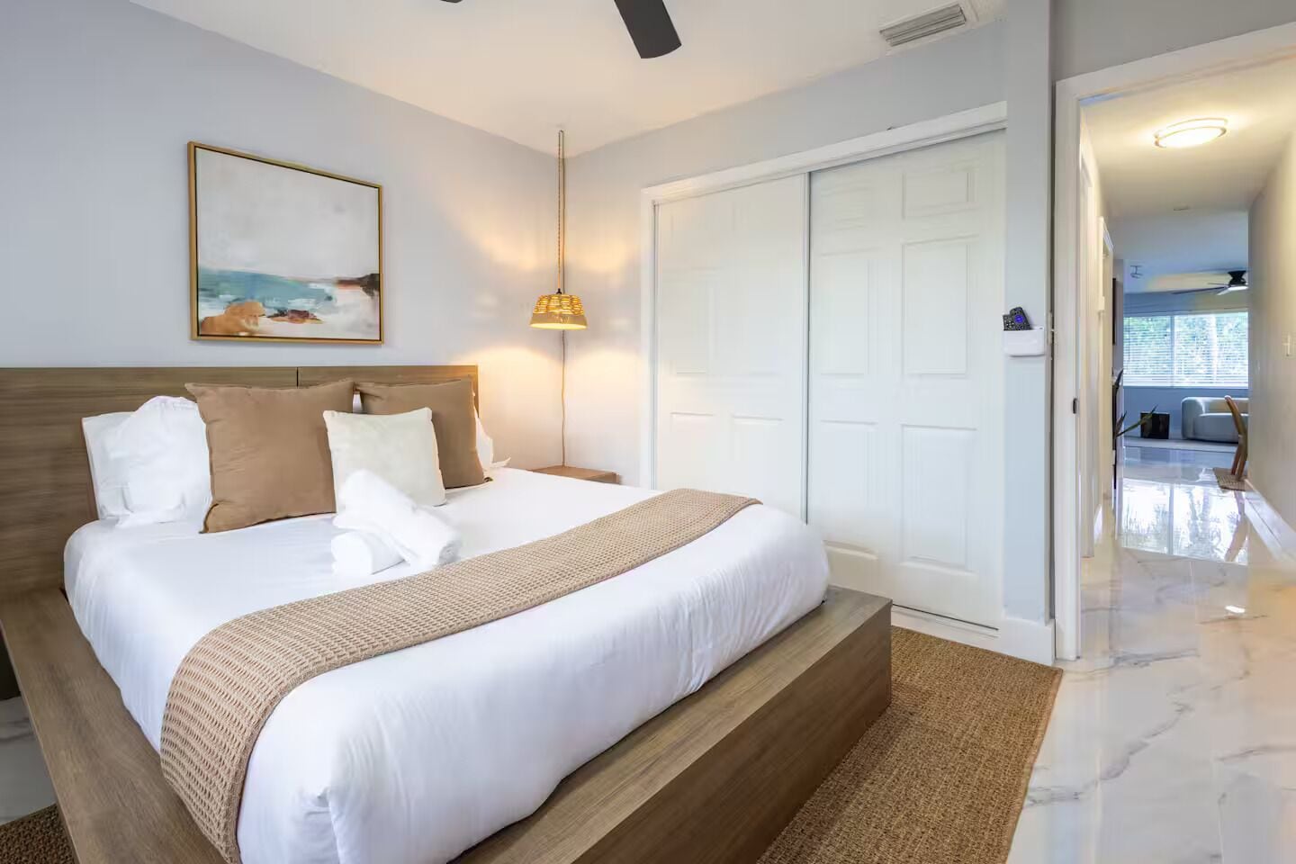 3 bedrooms, iron/ironing board, WiFi, bed sheets