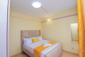 熨斗/熨衣板、收费 WiFi、床单、轮椅无障碍