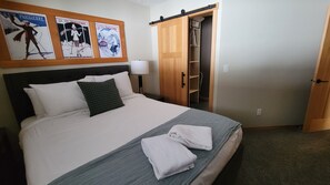 2 間睡房、熨斗/熨衫板、Wi-Fi、床單