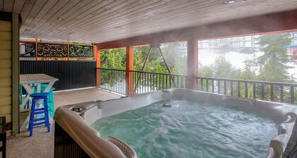 Chateau Cona Lower - hot tub, ski in/ski out