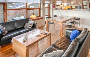 تلفزيون ذكي