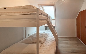 5 bedrooms, free WiFi