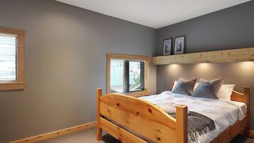 6 bedrooms, WiFi, bed sheets