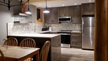 Microones, forn, placa de cuina i rentaplats