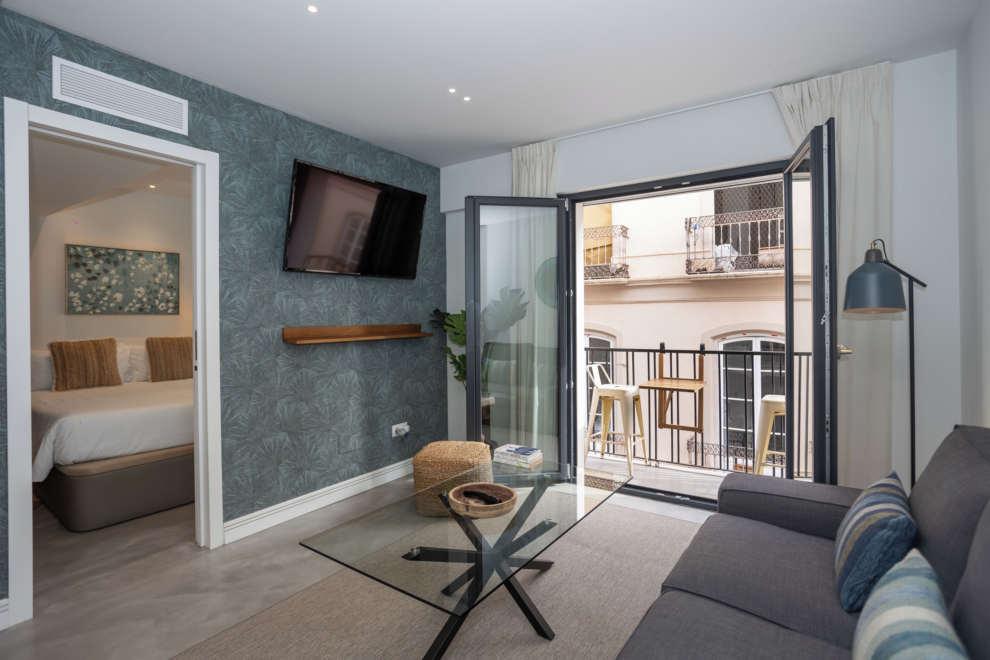 Căn hộ Deluxe, ban công, quang cảnh thành phố | Khu phòng khách