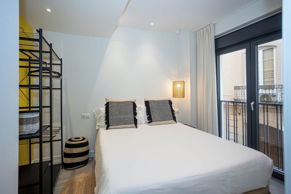 Deluxe Apartment, City View | Free WiFi