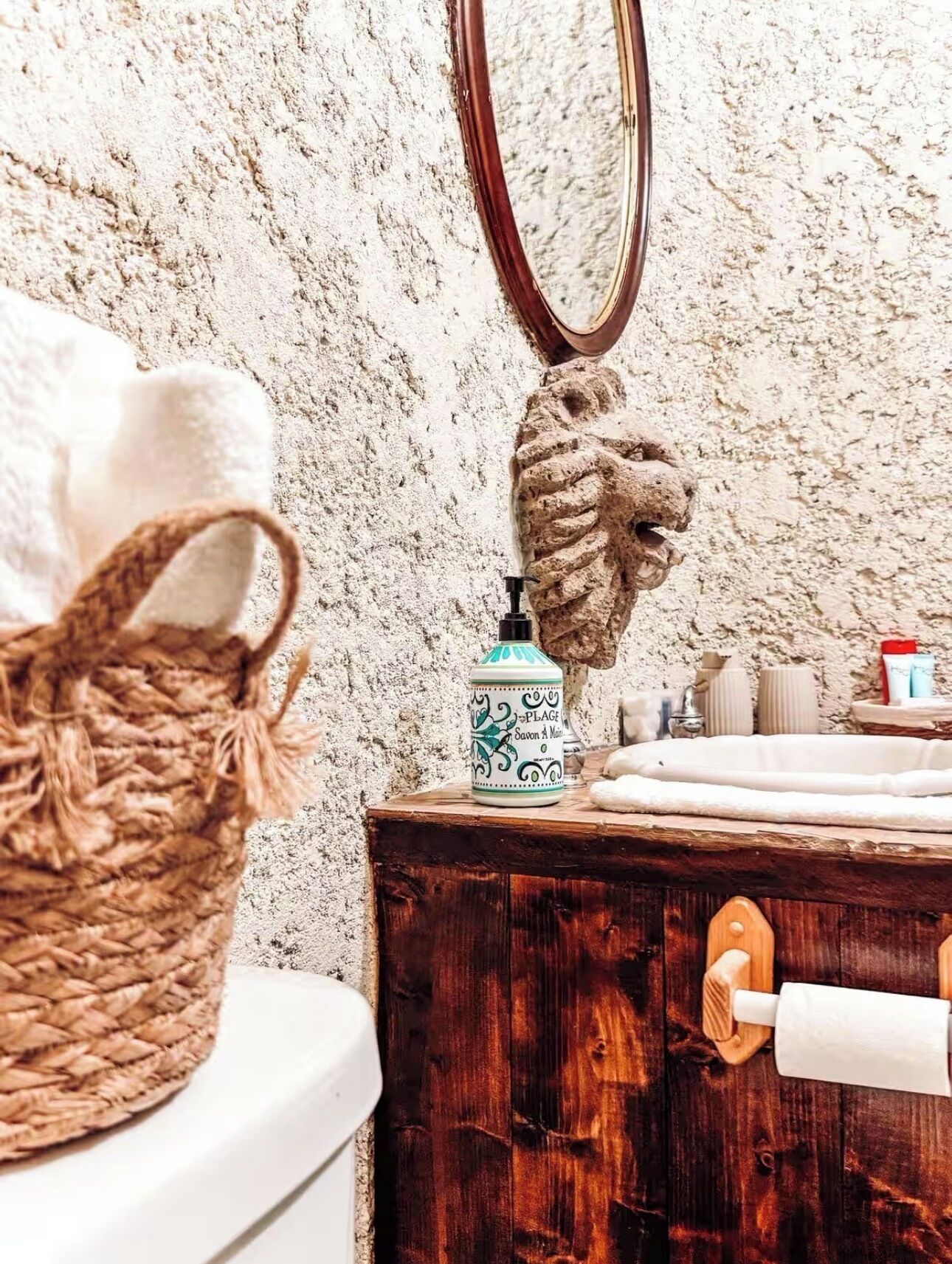 Shower, towels, soap, toilet paper