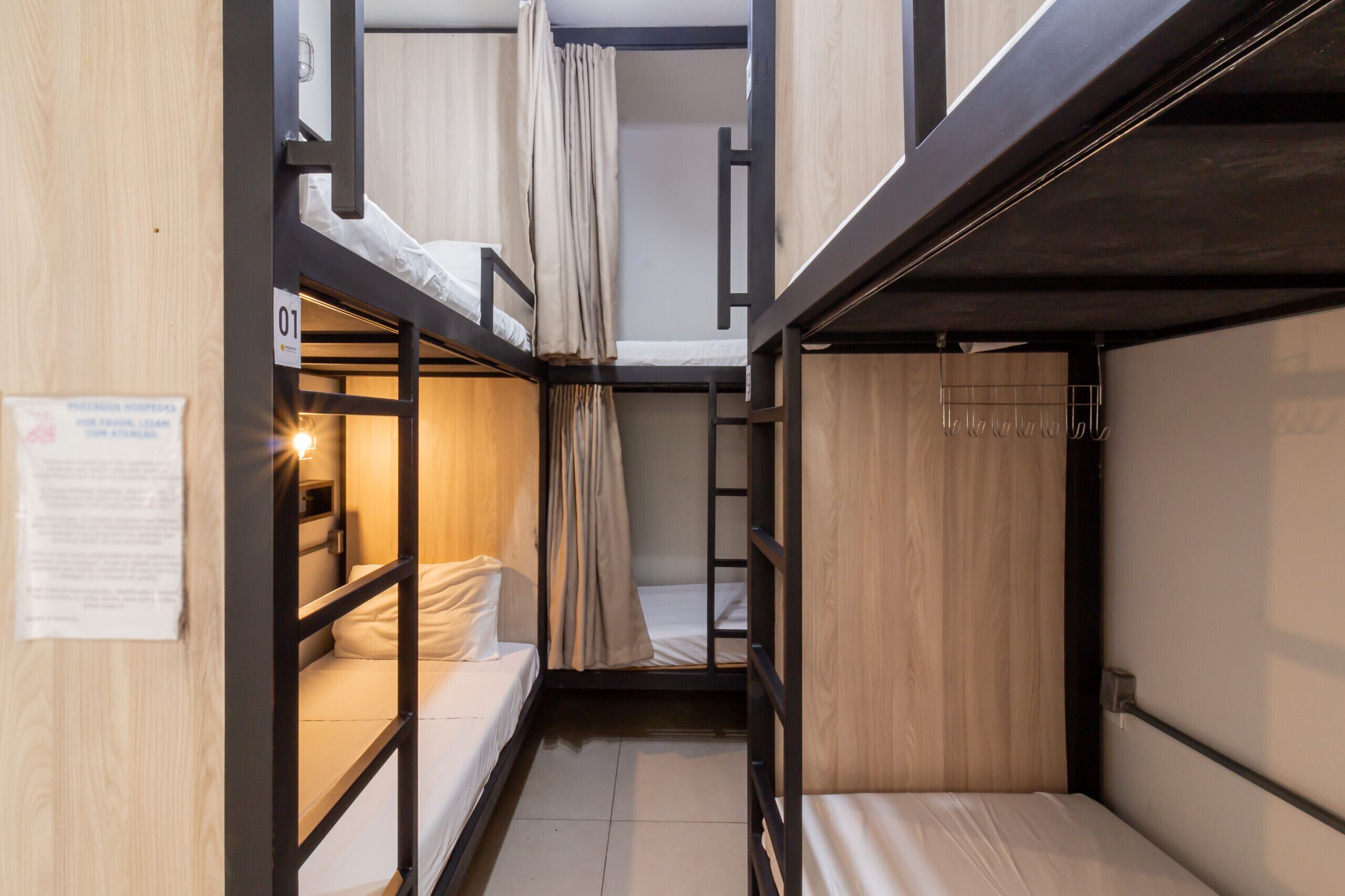 1 quarto, cofres nos quartos, Wi-Fi de cortesia, roupa de cama